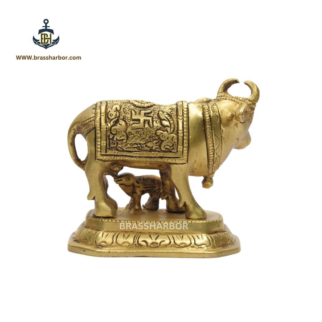 KAMDHENU COW WITH CALF IDOL IN BRASS - 3" - Image 3